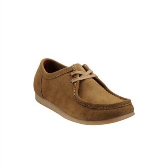 Clarks Other - Men's Clarks Gunn Sand Suede Size 12